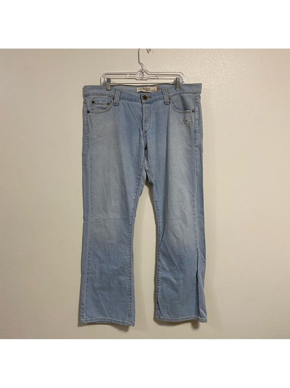 Levi's Jeans Juniors Size 13 Light Wash 513 Low Slouch Bootcut Jeans Button Fly